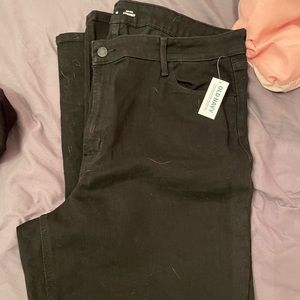 New Straight-leg jeans with tags!